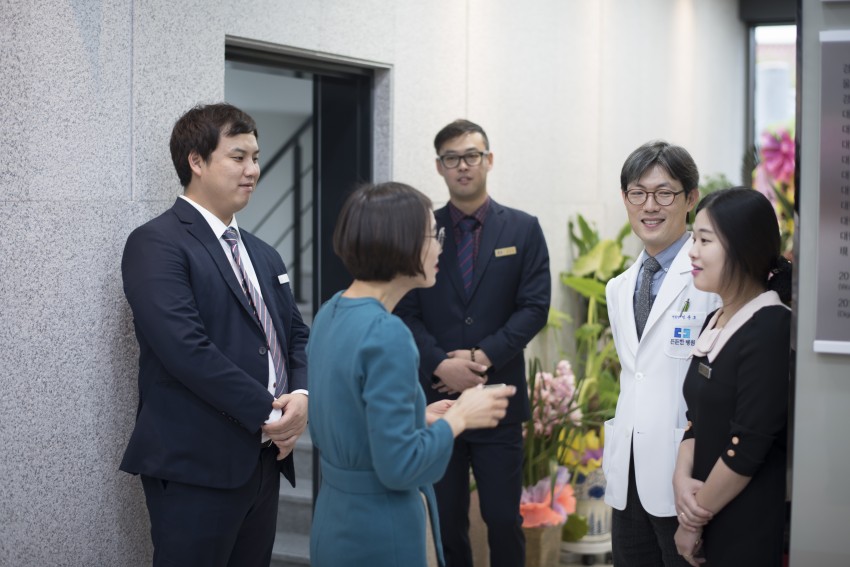 d188e97ef3e121d2e61b64a7994b53e8_1480640