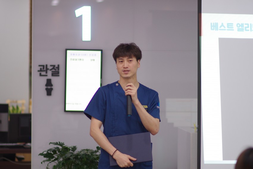 63cf997fb18d97e5bf4268695533e74e_1496283