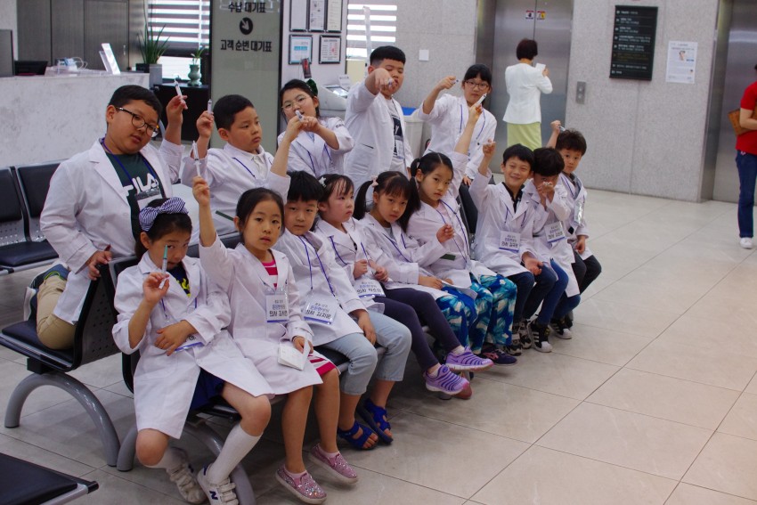 1d69fe21ac5dc750625b57a18f18e984_1527734