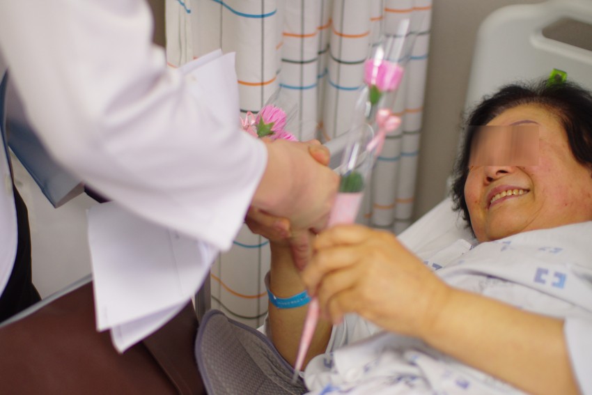 aac0ce965251fd869bba03418d012470_1527043