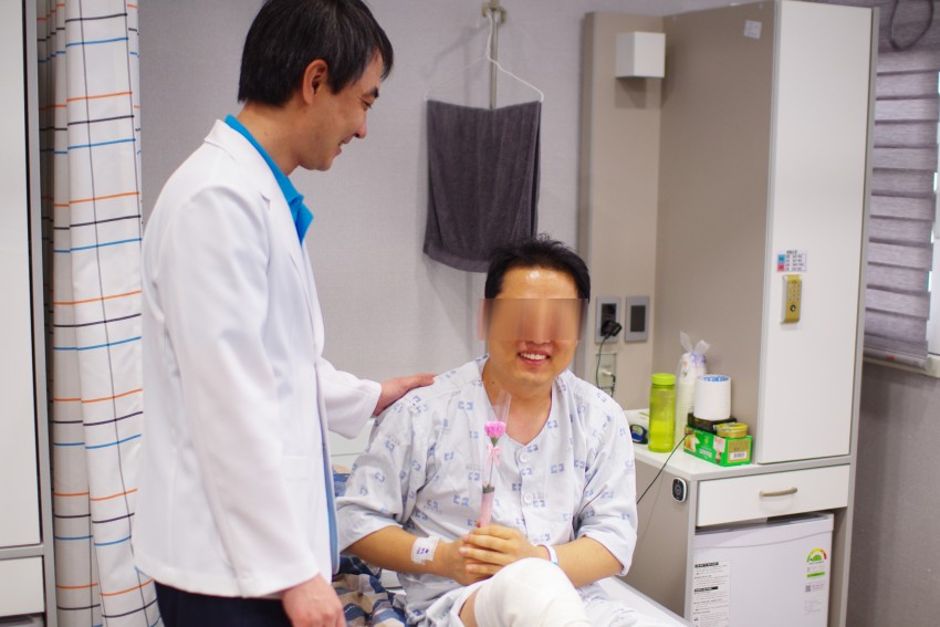 aac0ce965251fd869bba03418d012470_1527043