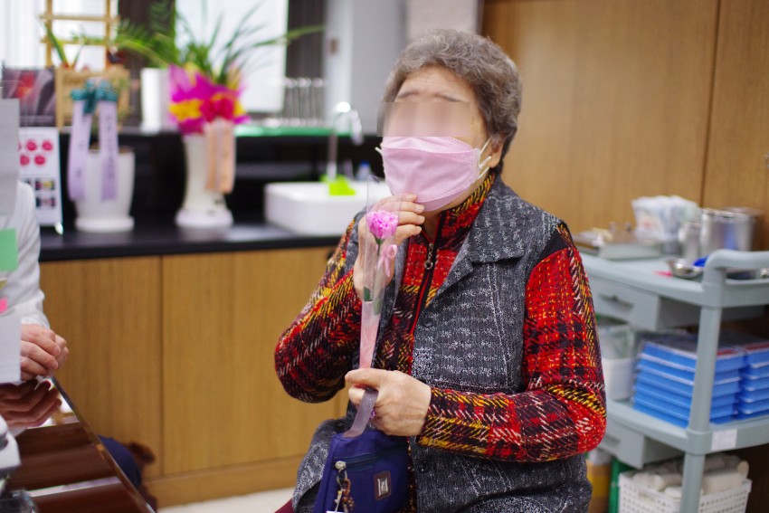 aac0ce965251fd869bba03418d012470_1527043