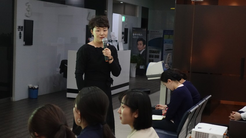 aac0ce965251fd869bba03418d012470_1527043