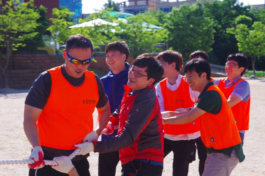 8a6cbc621549f792299730a8fd5f9c79_1527843