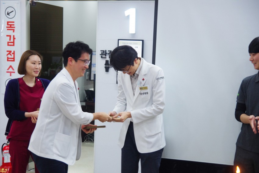 25be5af839280402f79c5a9c72df441c_1544080