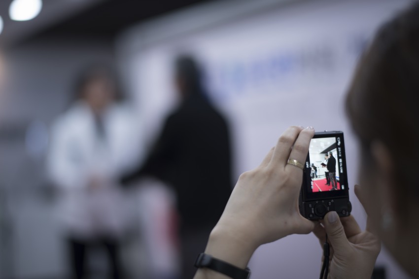 d188e97ef3e121d2e61b64a7994b53e8_1480640