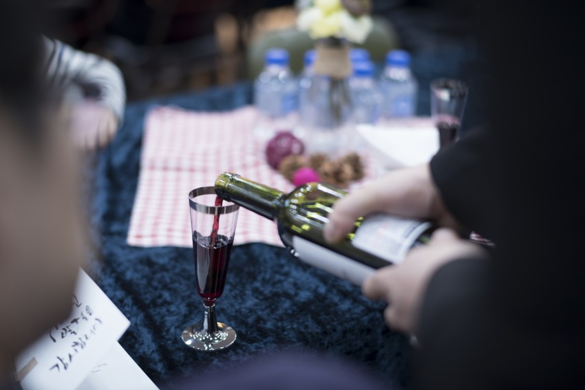 d188e97ef3e121d2e61b64a7994b53e8_1480640