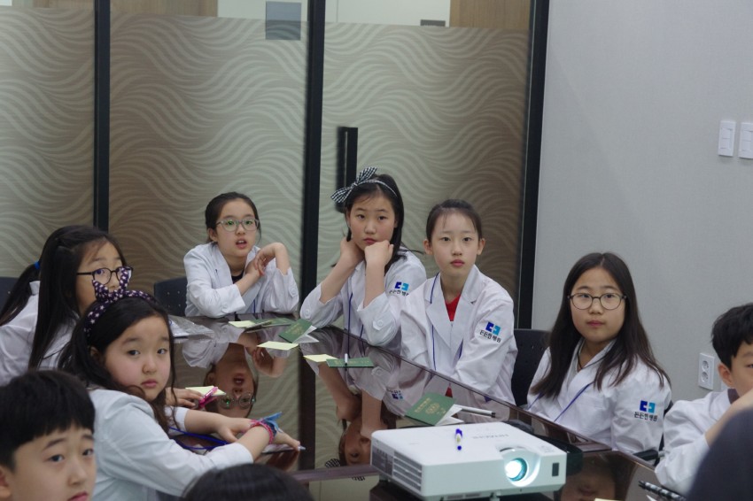 08b8e2568e7e5c38f751f251248a9fc6_1494554