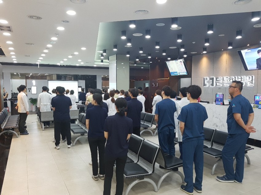 63cf997fb18d97e5bf4268695533e74e_1496283