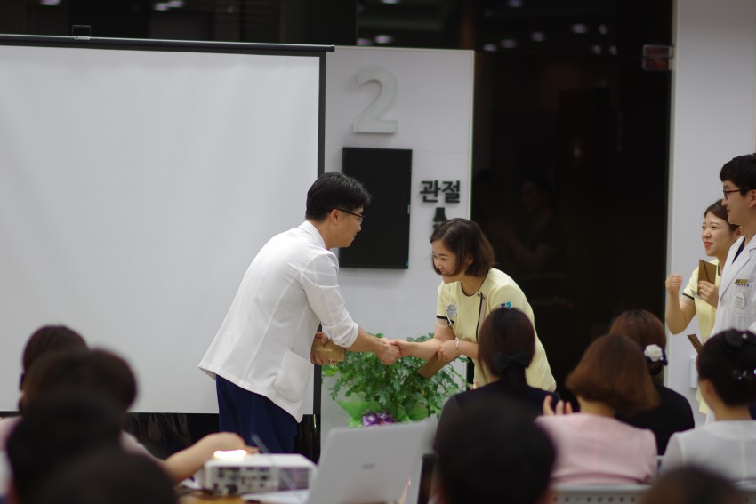 ece113b030be1b274380bded1600be22_1498872