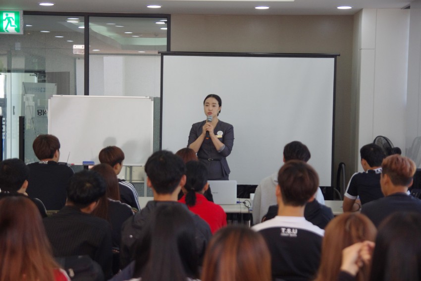 40bc7bb6895d8b0506081626ec67cd18_1507280