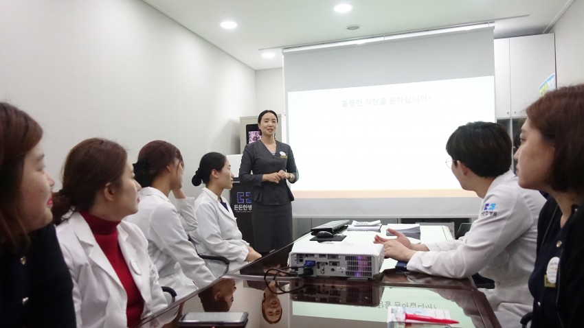 7d001380533f9c1539294ebdff3e2a83_1514265