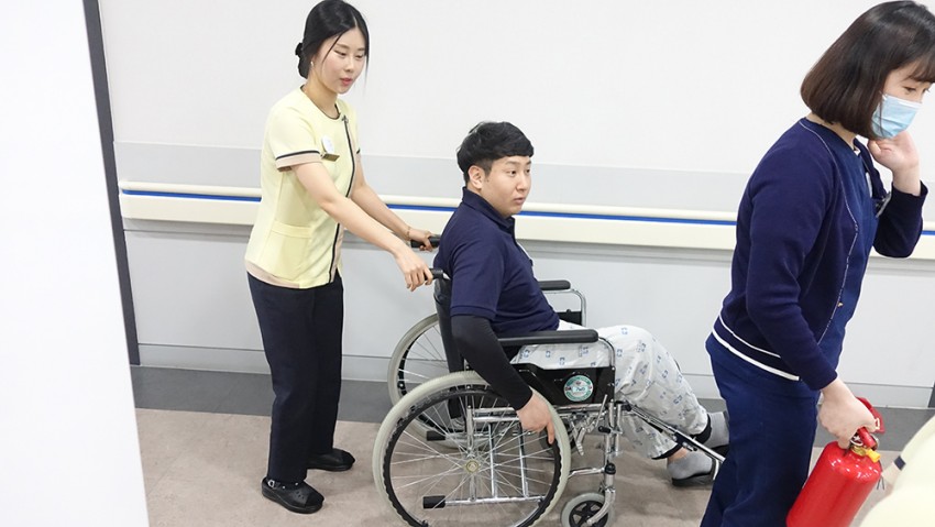 359554a1e7e0b4dd915d9e5f1f17162a_1522202