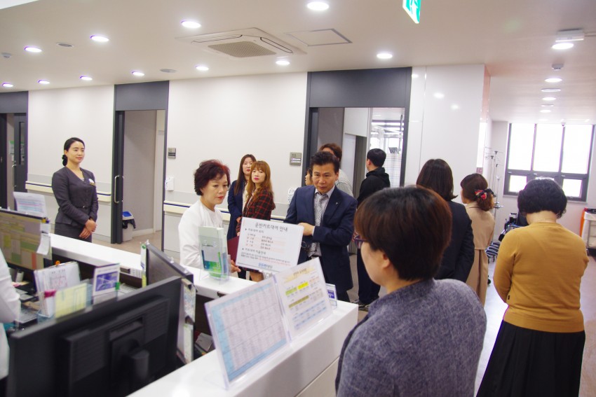 7eb4ff8eceed06046cdc0aefd0992cc9_1522974