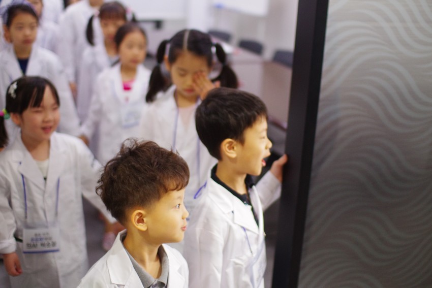 1d69fe21ac5dc750625b57a18f18e984_1527734