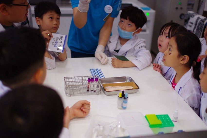 1d69fe21ac5dc750625b57a18f18e984_1527734