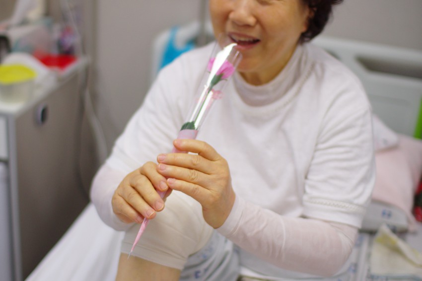 aac0ce965251fd869bba03418d012470_1527043