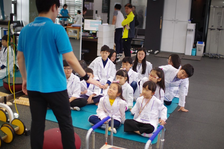 e58498a763ee889bbbfde40d1920ffdb_1538960