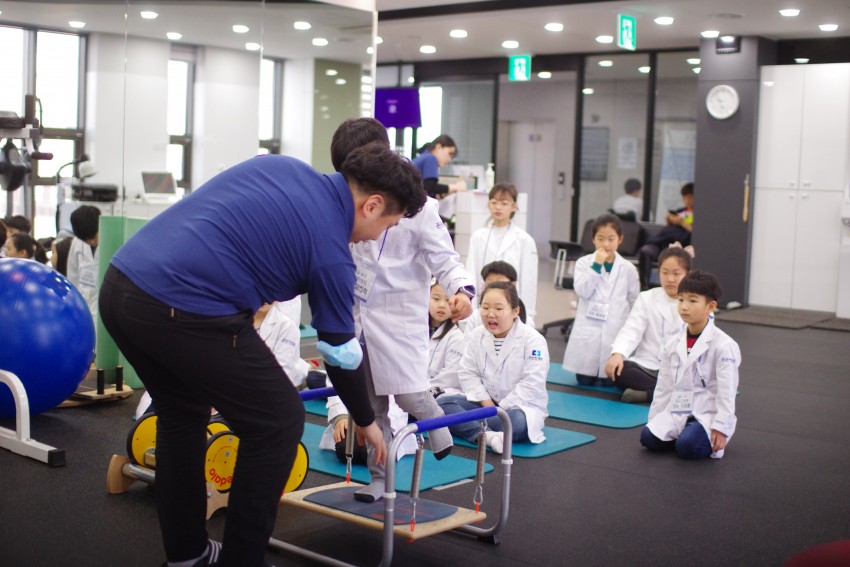 6e8734de2efab420bb4084907f0310d0_1550460