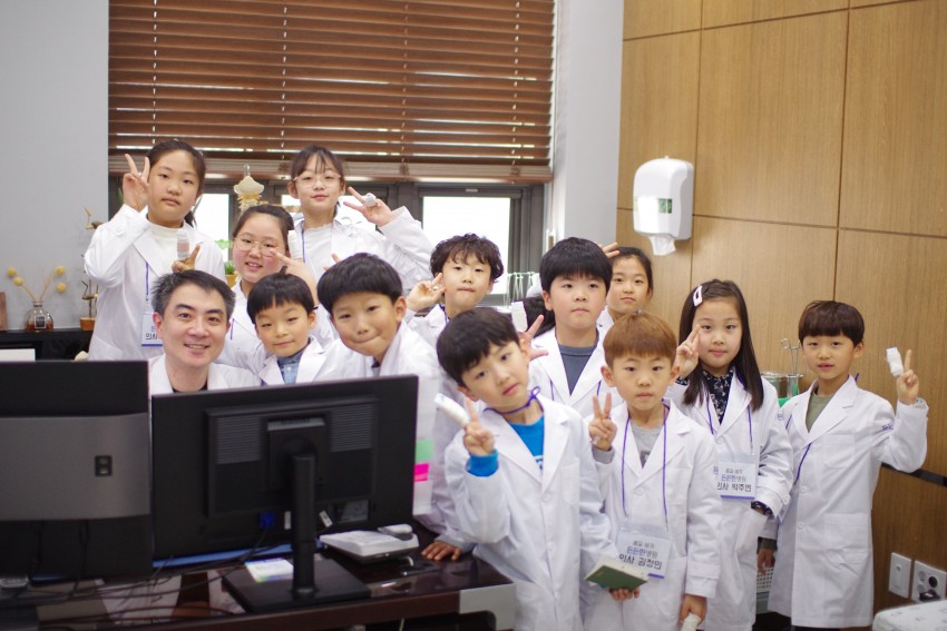 6e8734de2efab420bb4084907f0310d0_1550461