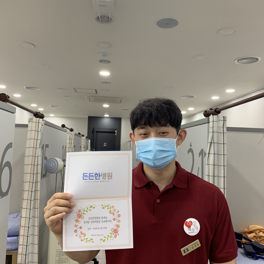 35bc167e5195b334c2f175a9932da1e8_1558051