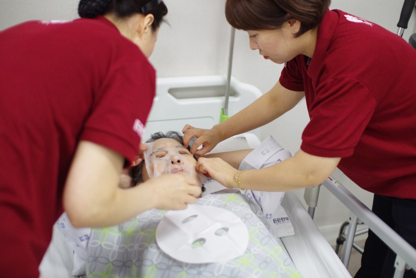 8a98fb32ba9723da0849ffa6a594ded9_1557372