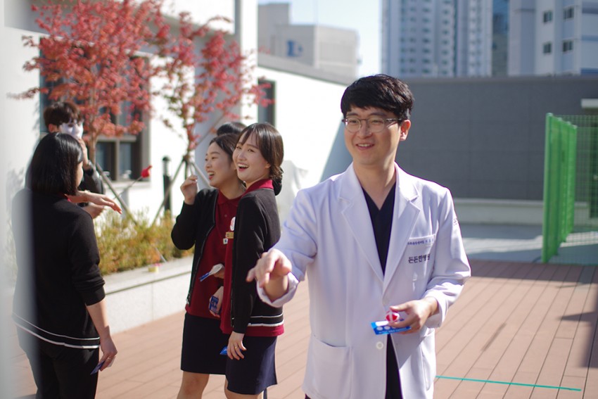 21dfc275a25980ef3e3ab3b6a2088149_1572509